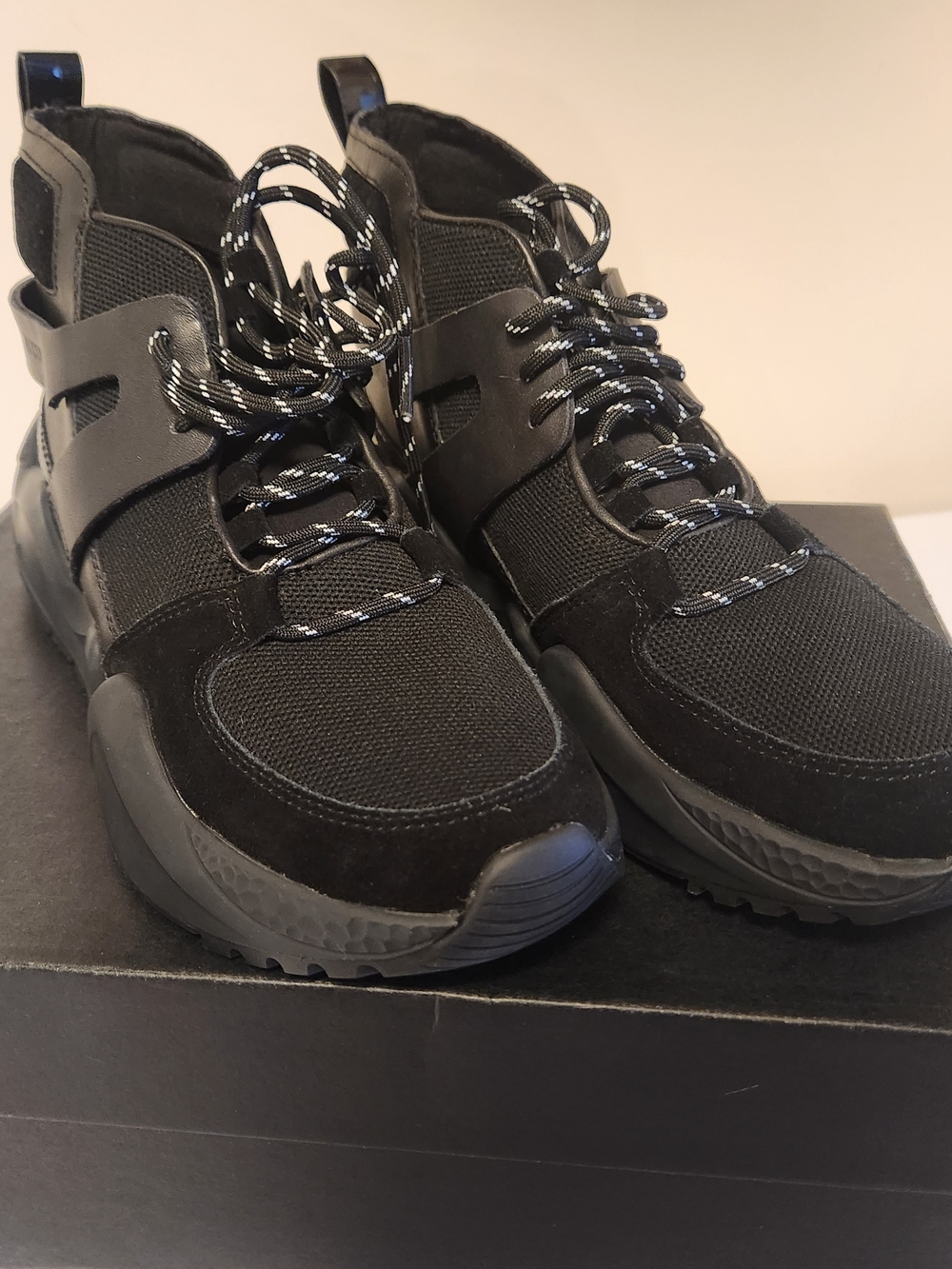 Kenneth Cole - Maddox Hiker Men's Boots - Black - Size 7 US (40 EU) - Brand New